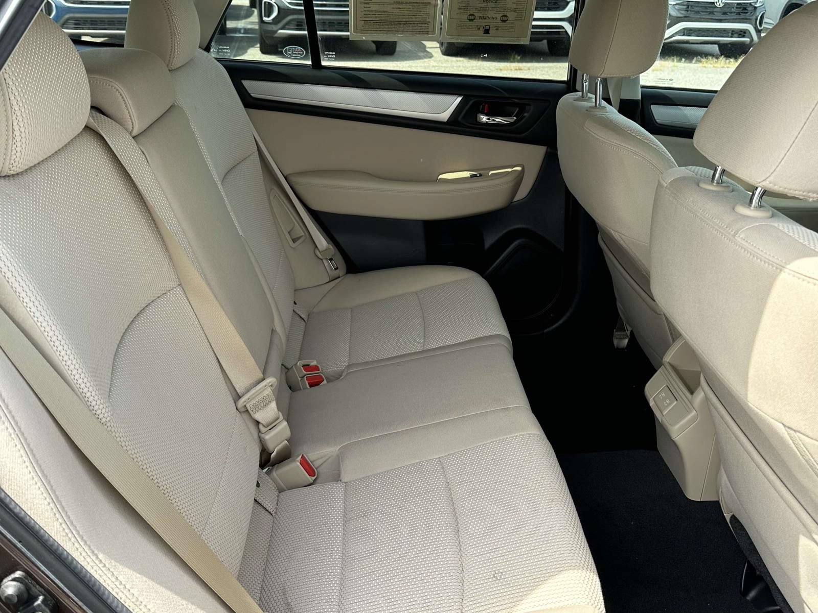Used 2019 Subaru Outback 2.5i Premium AWD/4WD image 14