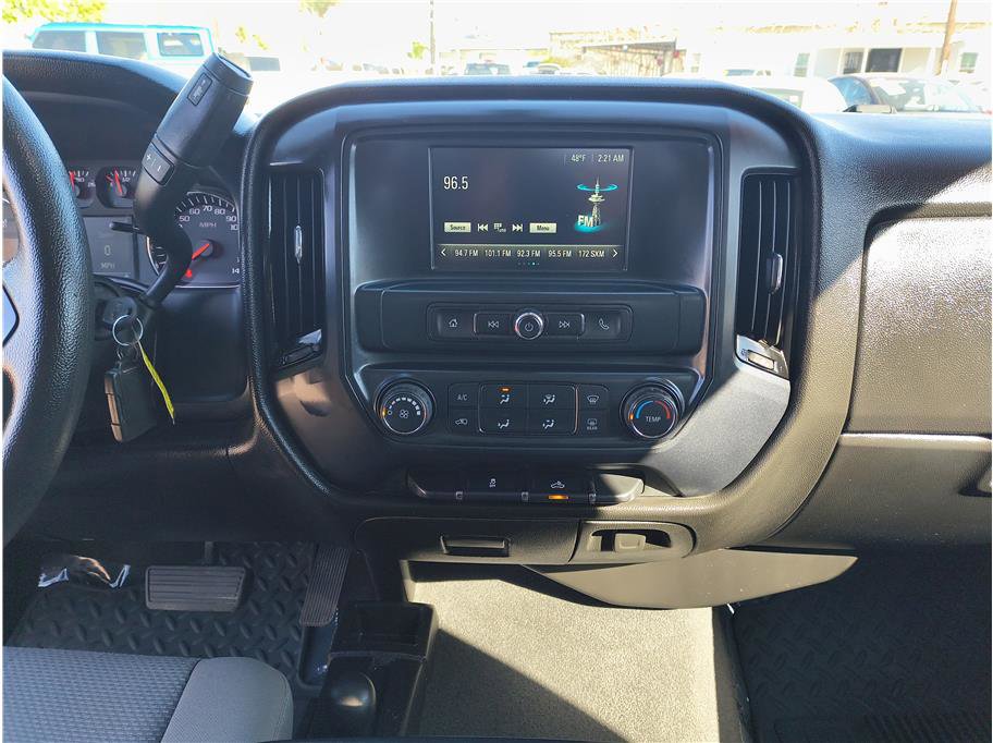 Used 2019 Chevrolet Silverado 1500 Custom w/ LPO, Essentials Package image 5