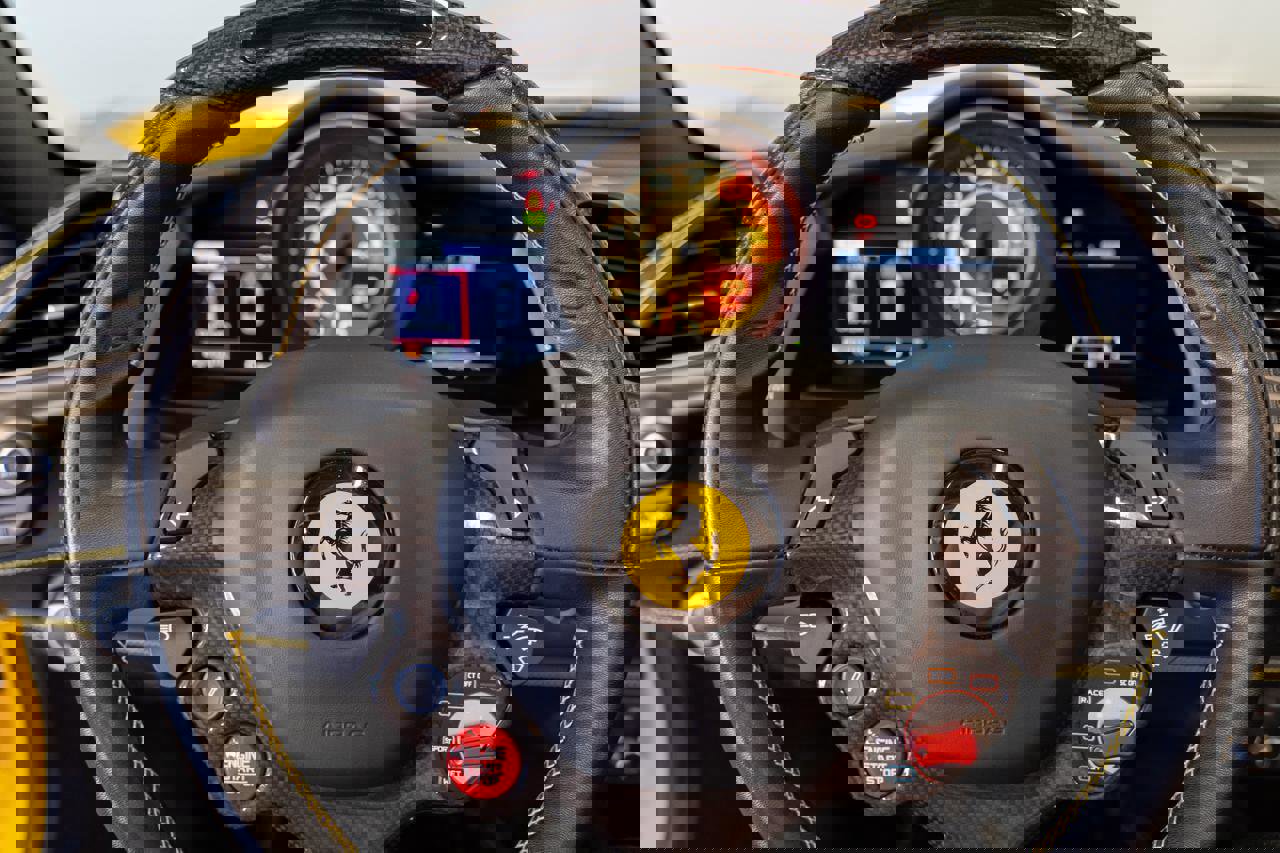 Used 2018 Ferrari 488 Spider image 6