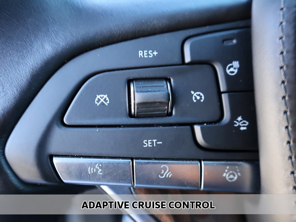 Used 2021 Cadillac Escalade Premium Luxury Platinum image 7