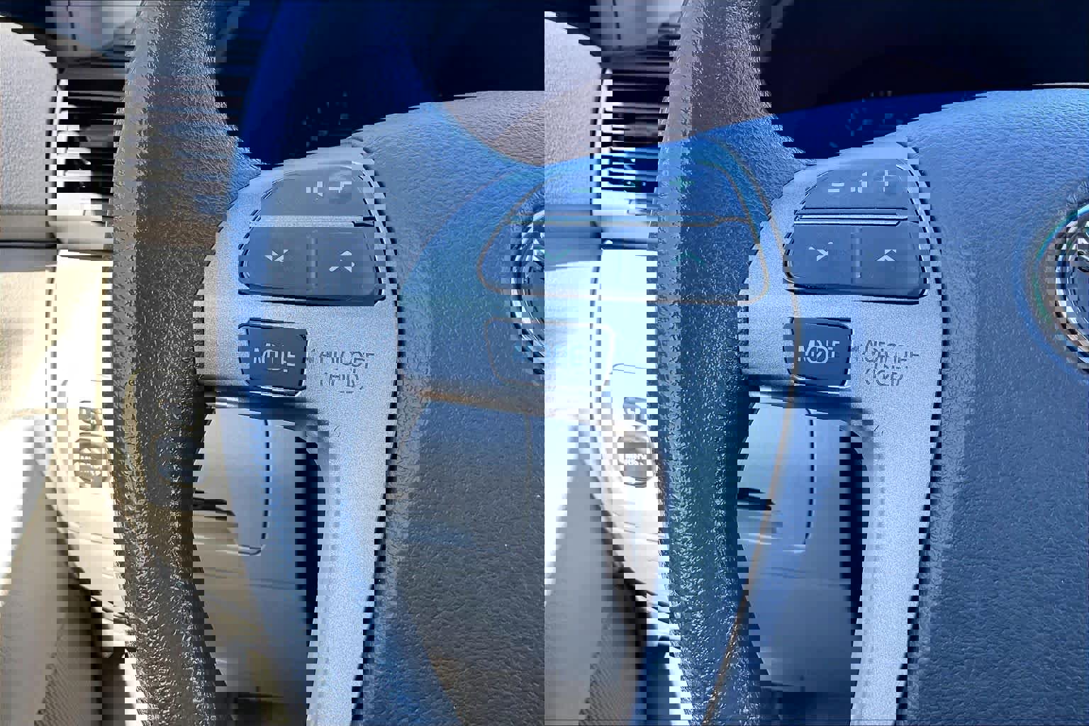 Used 2009 Toyota Camry LE FWD image 21