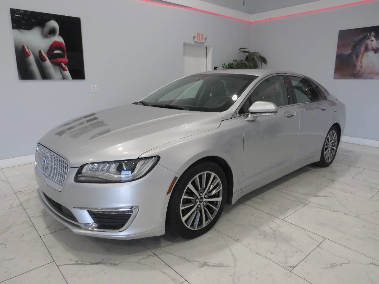 Used 2017 Lincoln MKZ Premiere FWD image 7