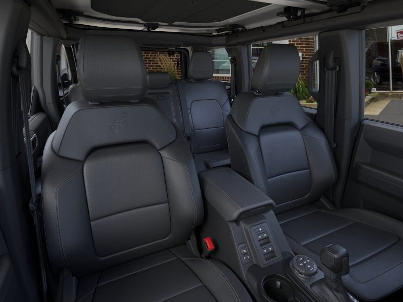 New 2025 Ford Bronco Badlands w/ Sasquatch Package AWD/4WD image 12