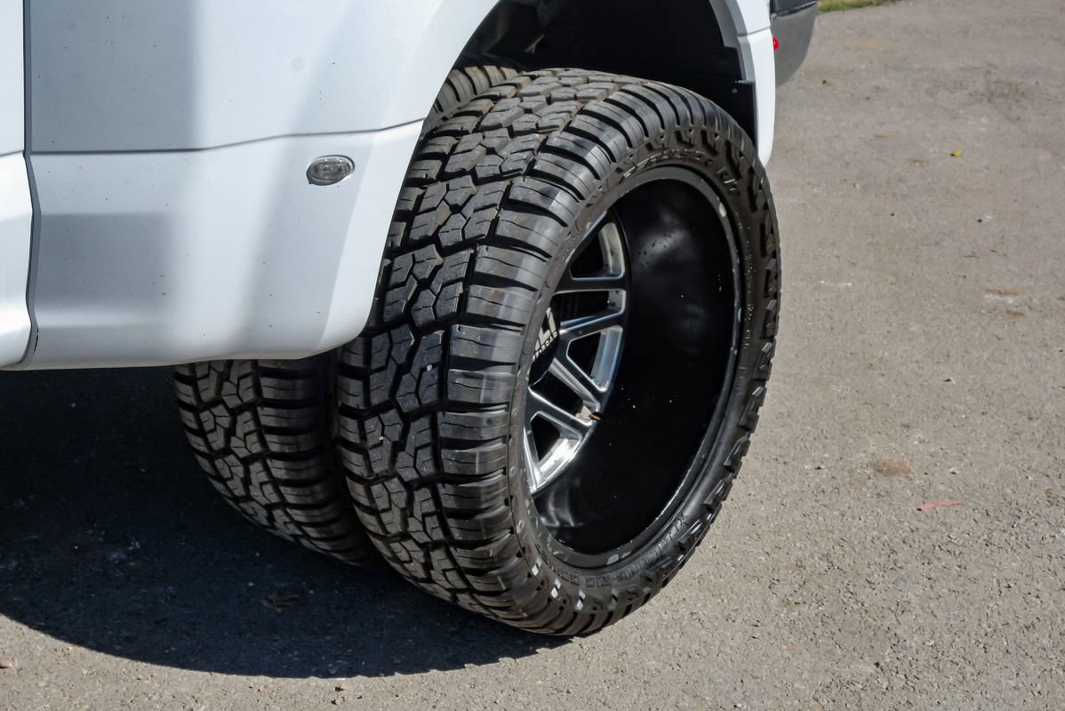 Used 2022 Ford F350 Lariat image 63