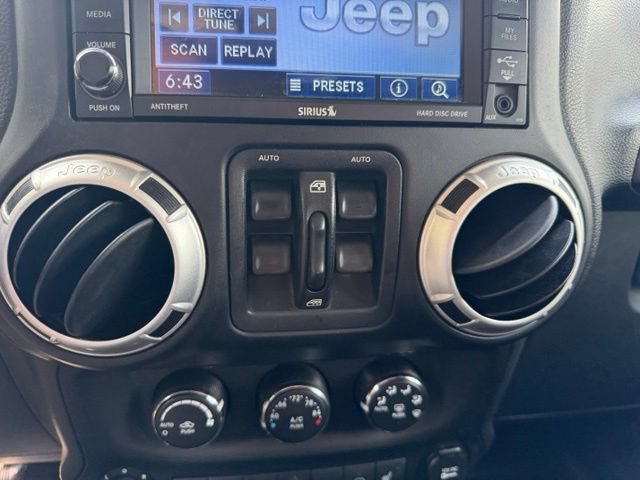 Used 2012 Jeep Wrangler Unlimited Sahara w/ Dual Top Group AWD/4WD image 20