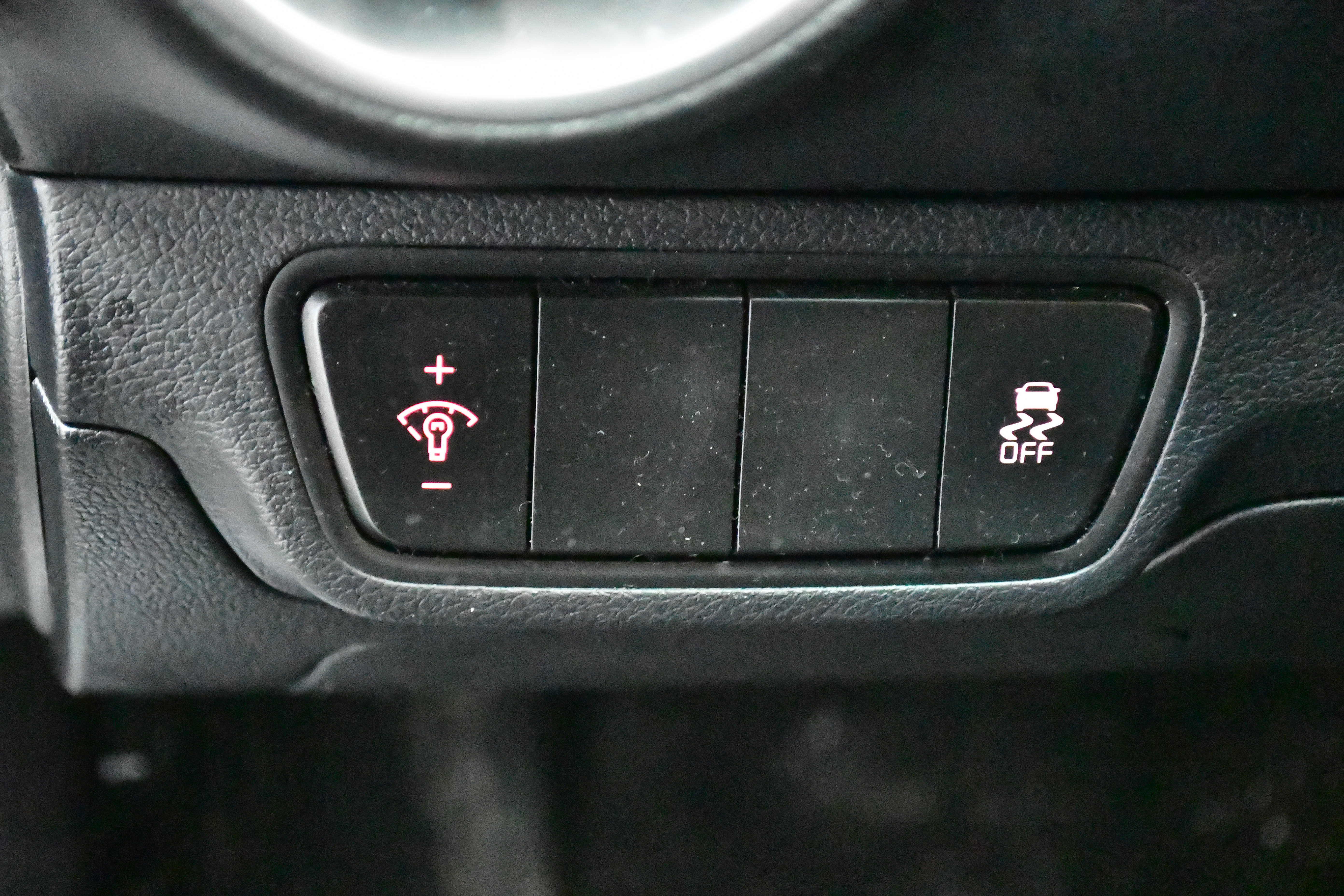 Used 2023 Kia Forte LXS image 26