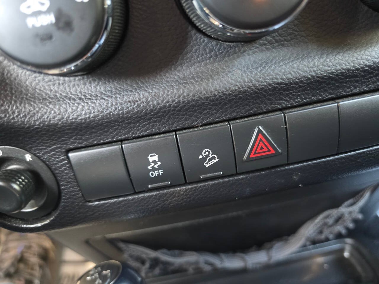 Used 2013 Jeep Wrangler Unlimited Sport AWD/4WD image 40