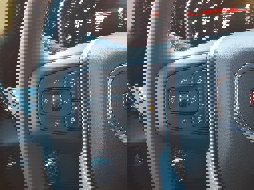 New 2026 GMC Sierra 1500 Elevation image 16