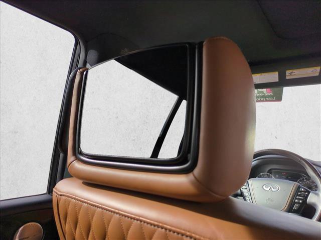 Used 2022 INFINITI QX80 Sensory image 18
