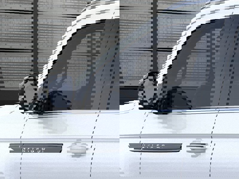 New 2026 Lincoln Navigator Black Label AWD/4WD image 20