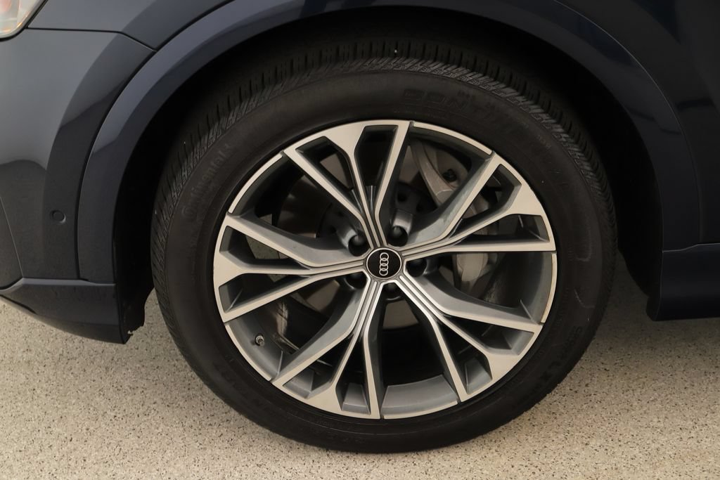 Certified 2024 Audi Q8 Prestige w/ Prestige Package AWD/4WD image 33