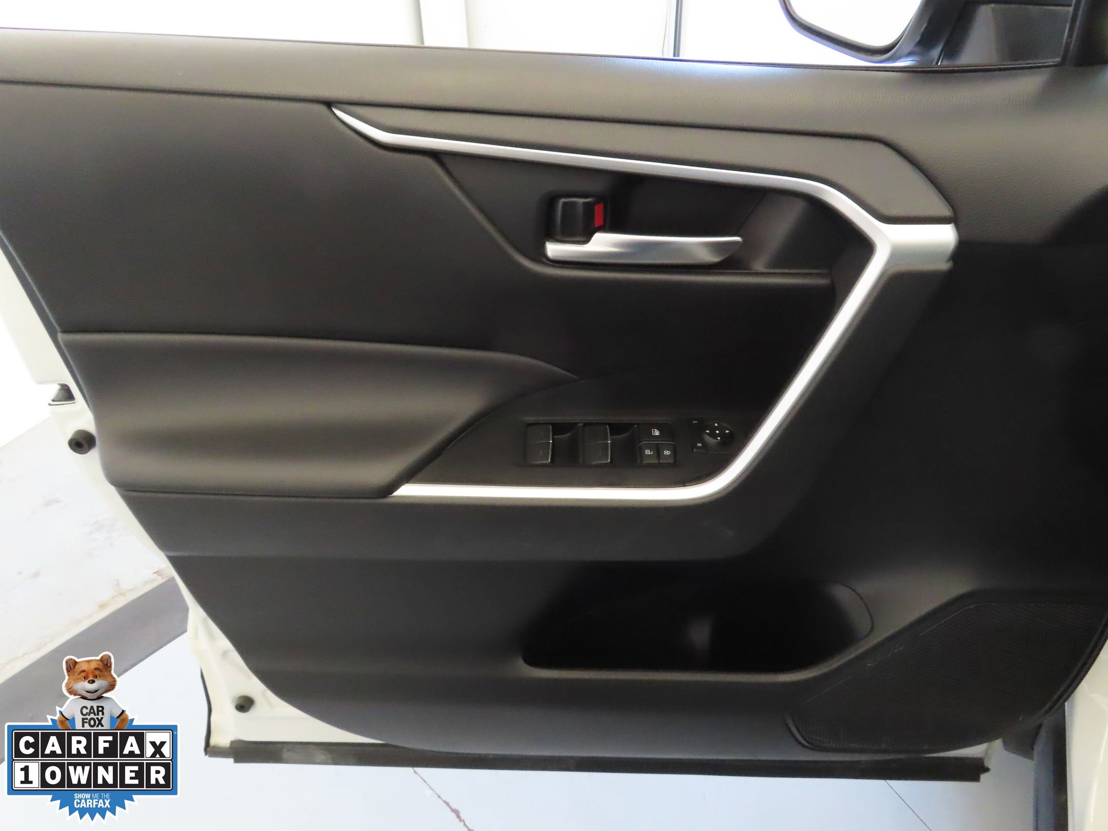 Used 2024 Toyota RAV4 XLE image 11