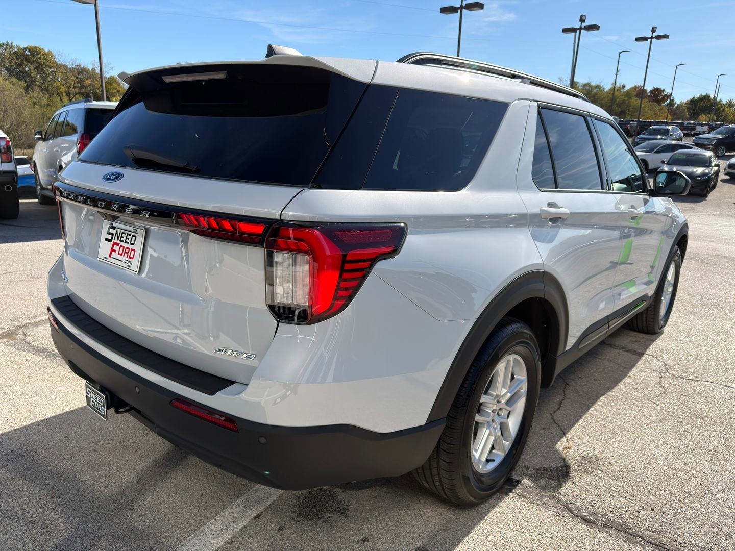 New 2026 Ford Explorer Active image 7
