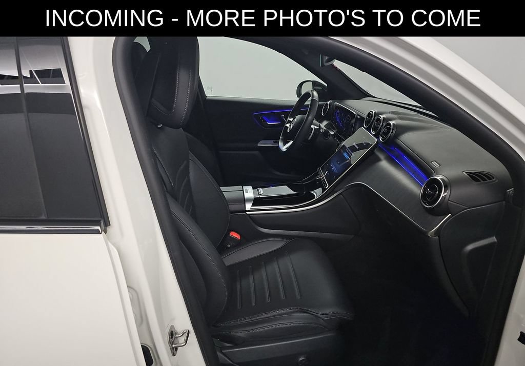 Used 2025 Mercedes-Benz GLC 300 4MATIC w/ AMG Line image 3