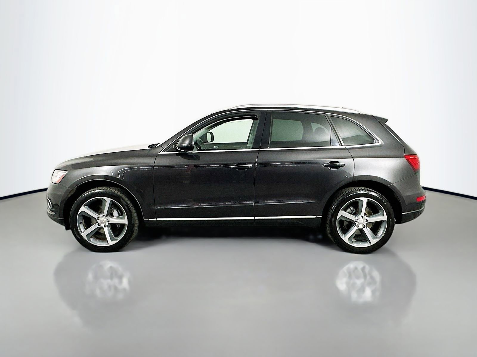 Used 2015 Audi Q5 TDI Premium Plus w/ Technology Package image 5