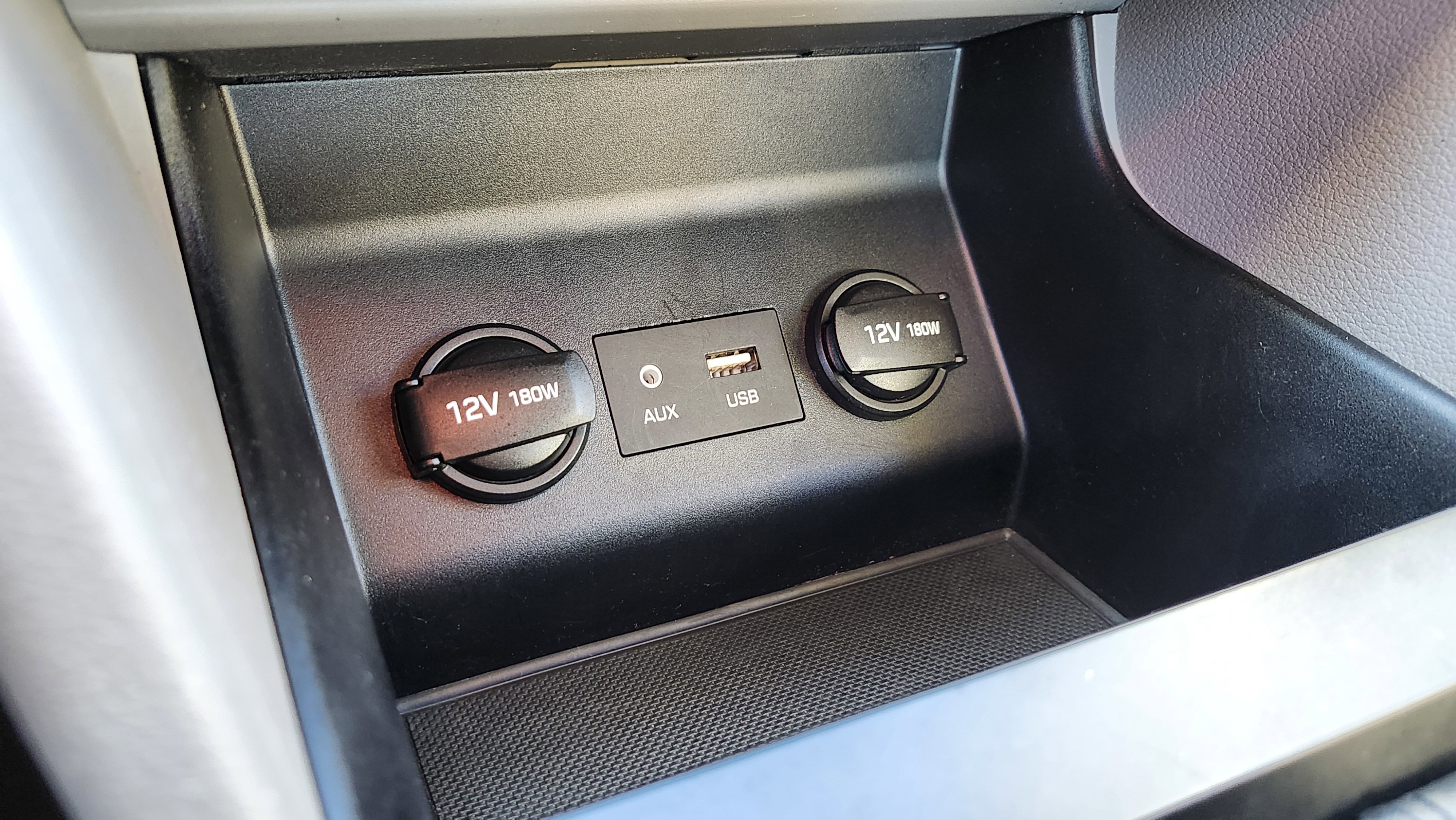 Used 2019 Hyundai Elantra SEL image 6