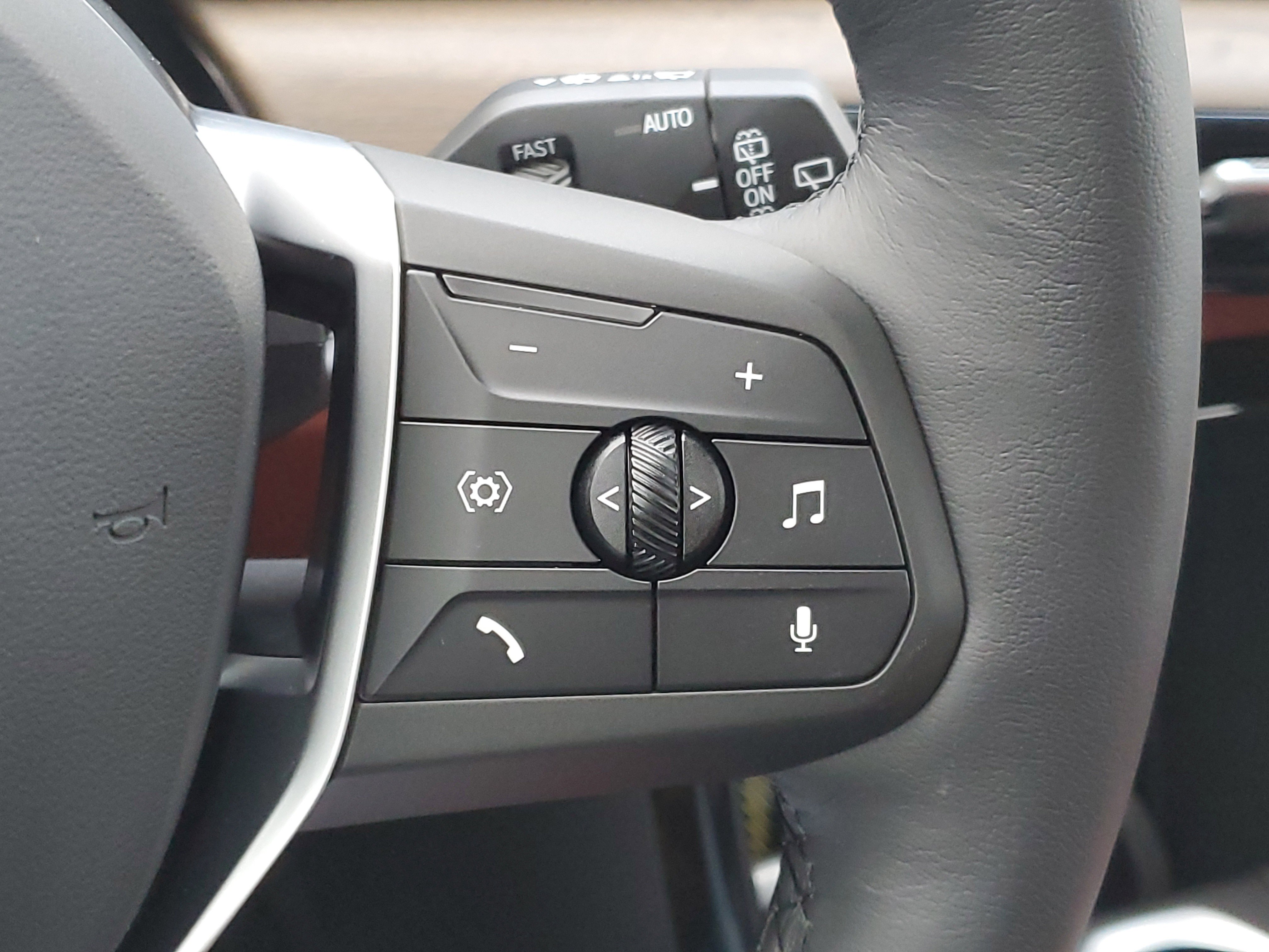 New 2026 BMW X1 xDrive28i image 13