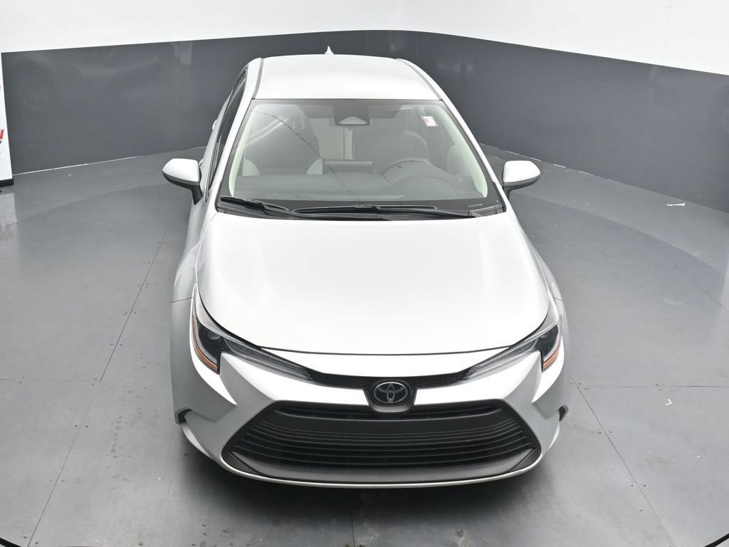 Used 2024 Toyota Corolla LE image 11
