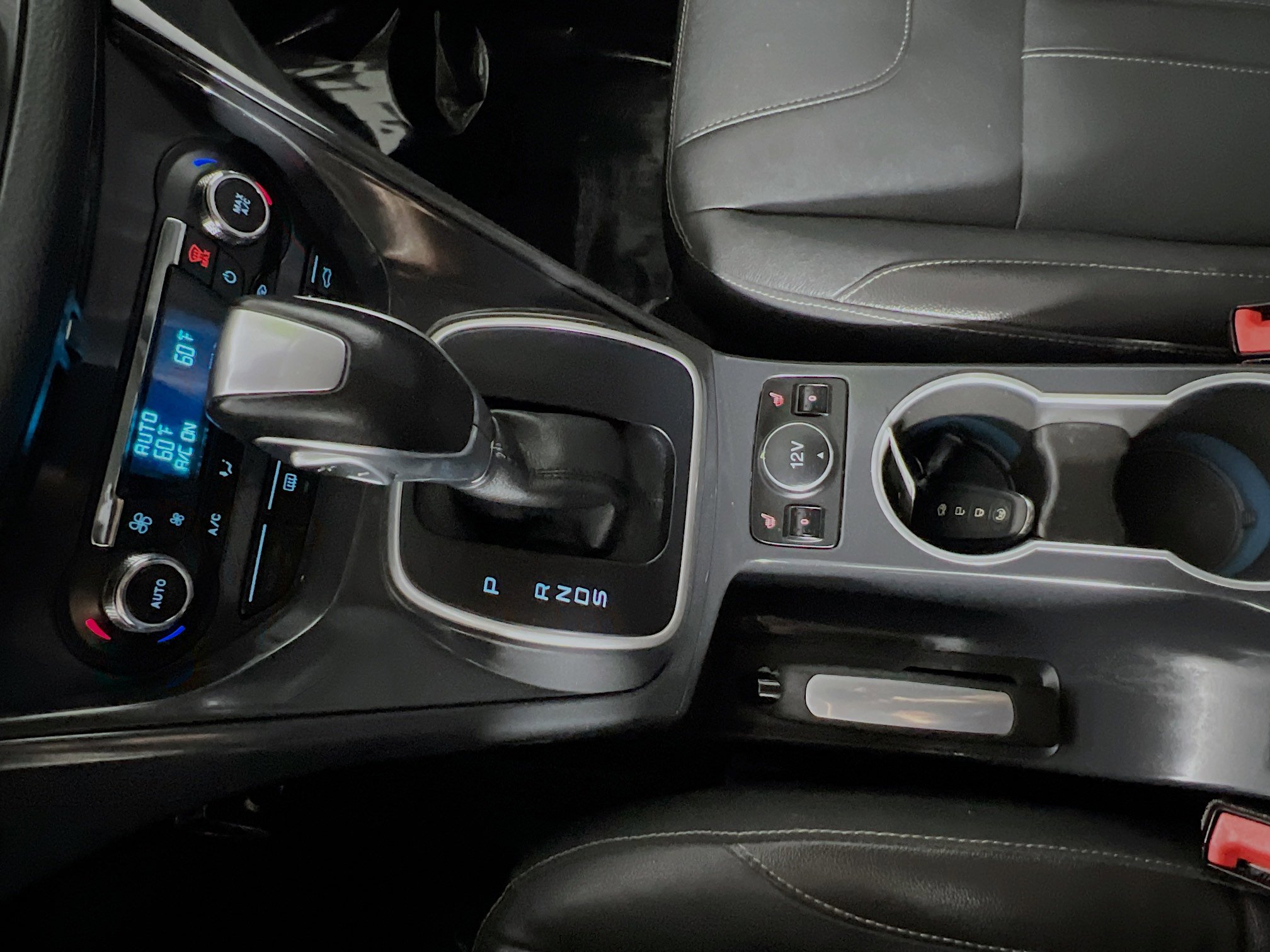 Used 2013 Ford Escape Titanium w/ Parking Technology Pkg FWD image 25