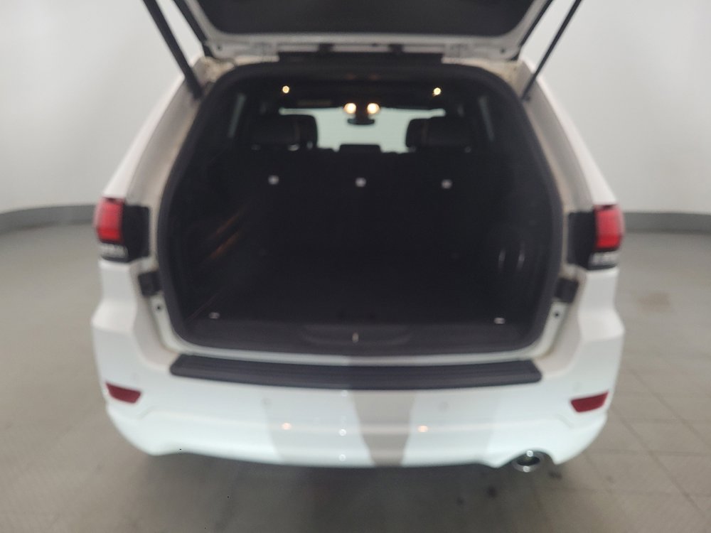 Used 2019 Jeep Grand Cherokee Altitude image 29