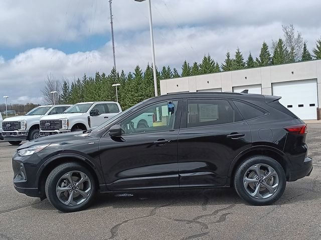 Used 2023 Ford Escape ST-Line w/ Tech Pack #1 AWD/4WD image 25