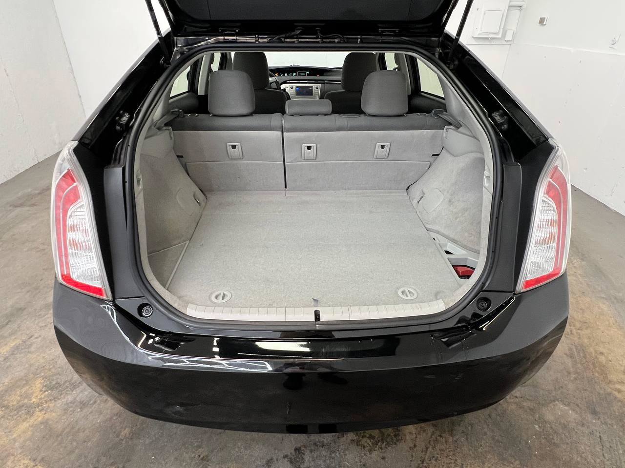 Used 2014 Toyota Prius Three w/ Solar Roof Package FWD image 27