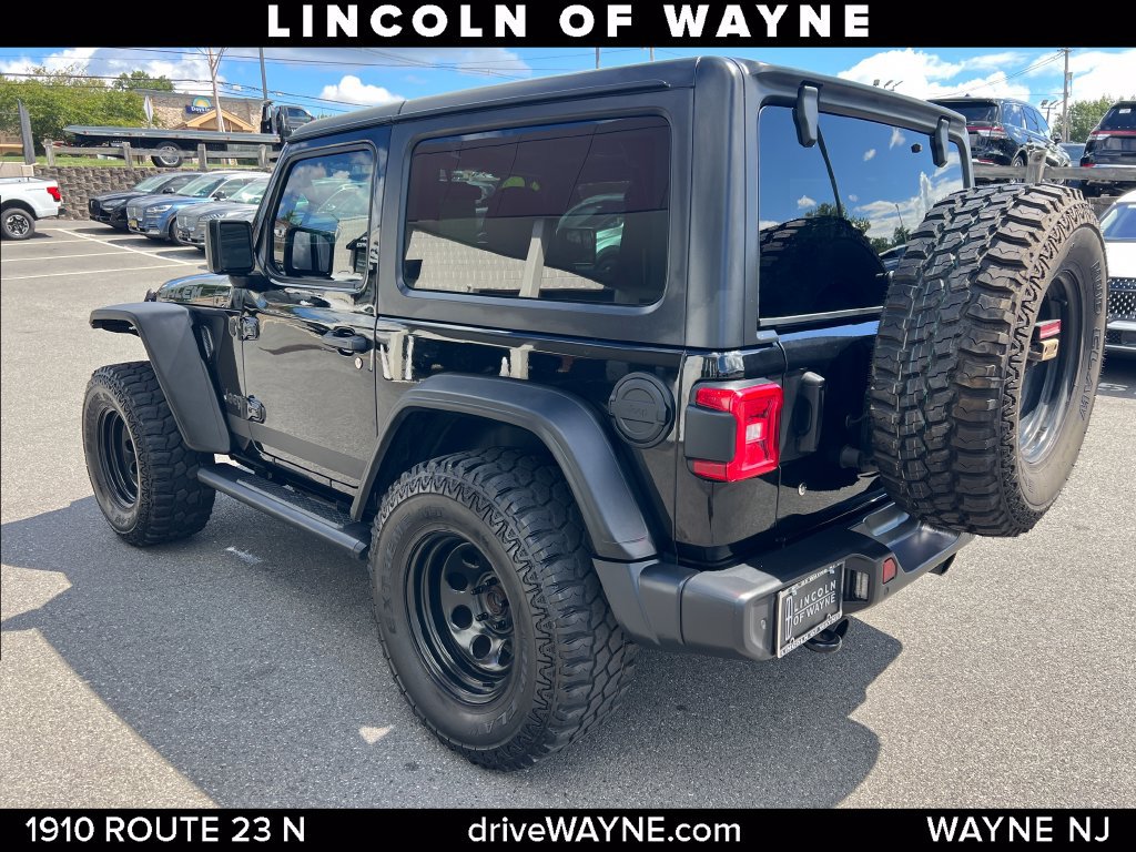 Used 2018 Jeep Wrangler Sport AWD/4WD image 3