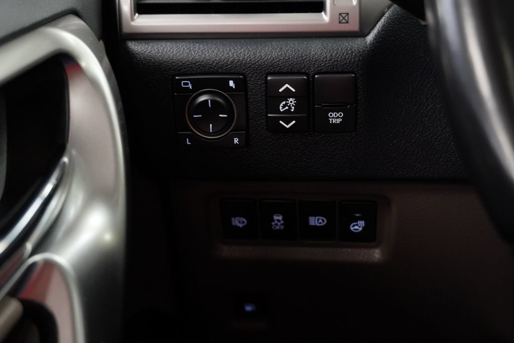 Used 2022 Lexus GX 460 Premium w/ Premium Plus Package AWD/4WD image 29