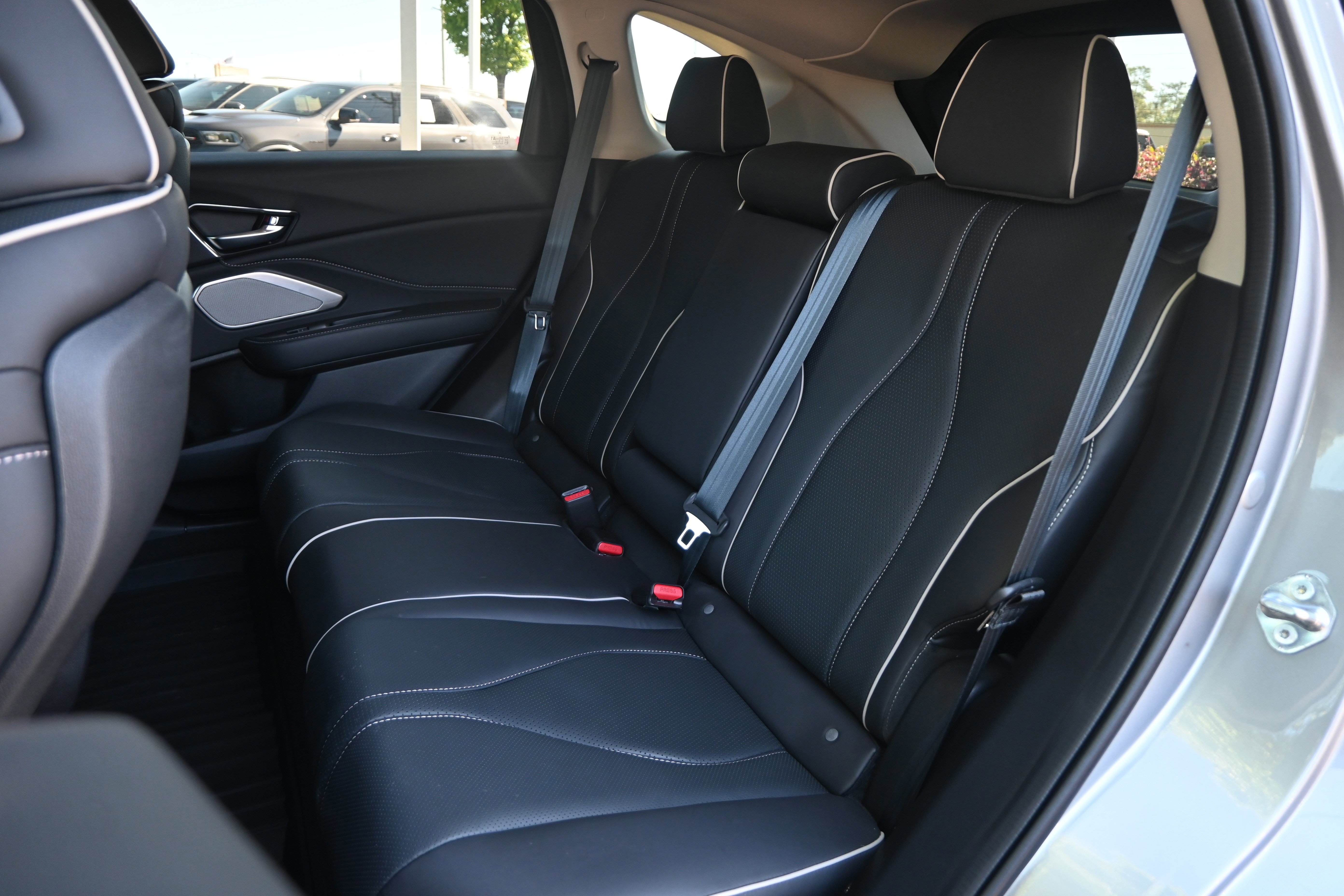 Used 2023 Acura RDX AWD w/ Advance Package image 11