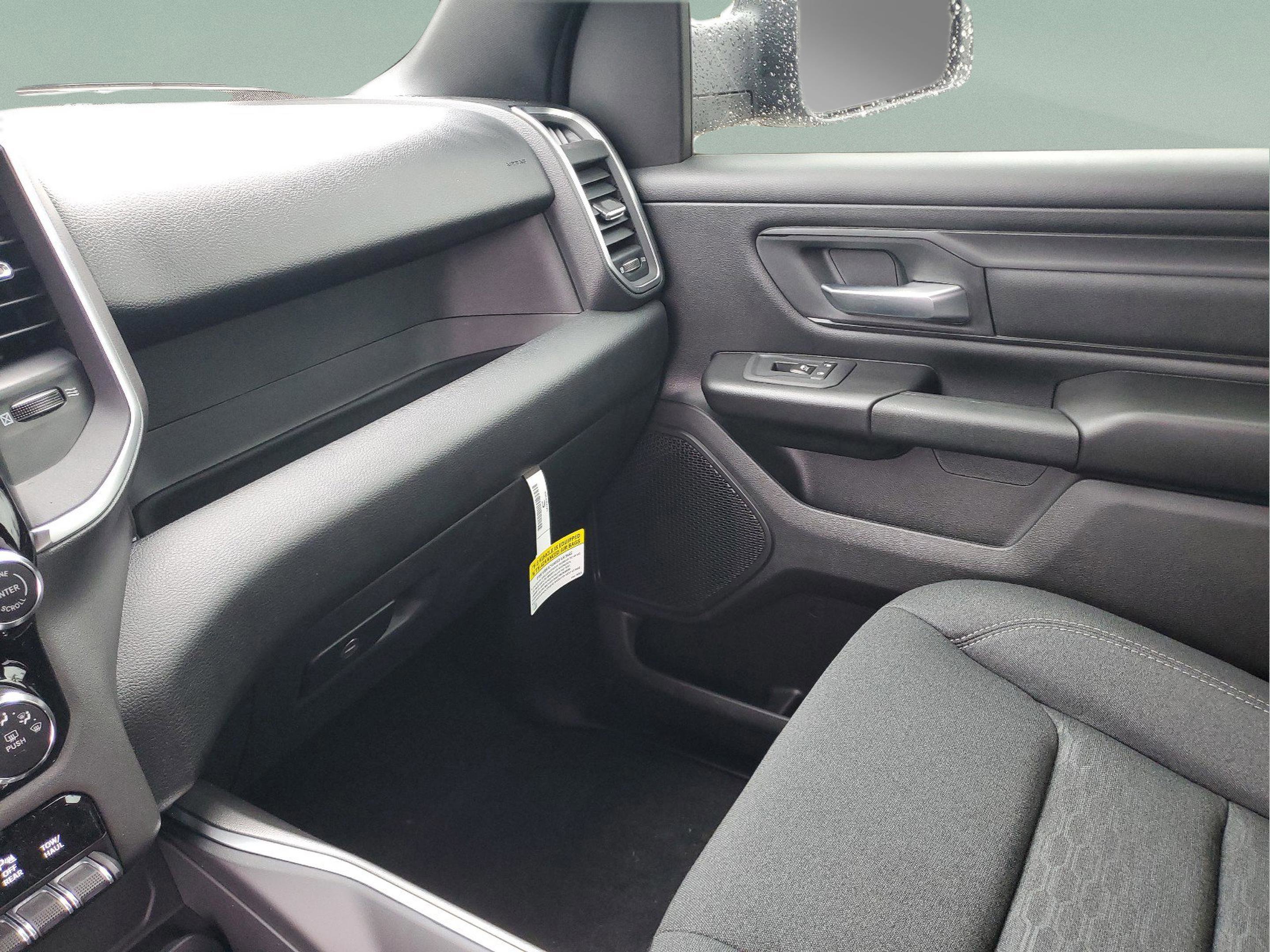 New 2026 RAM 1500 Express image 26