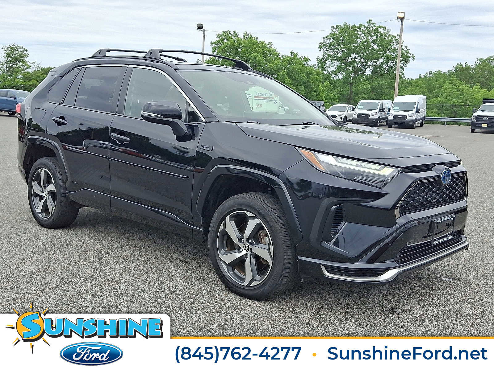 Used 2023 Toyota RAV4 SE
