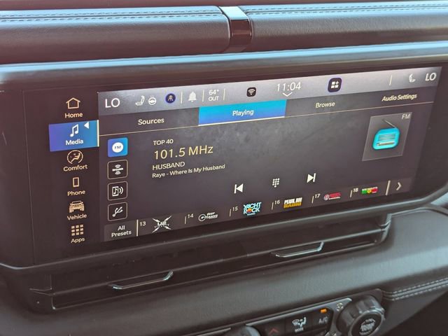 Used 2025 Jeep Wrangler Unlimited Sahara w/ Safety Group image 26