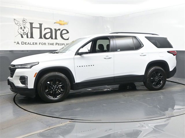 Used 2023 Chevrolet Traverse LT image 32