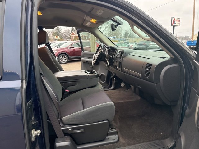 Used 2009 Chevrolet Silverado 1500 LT w/ Power Pack Plus image 13