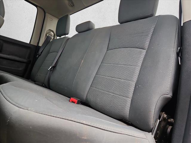 Used 2017 RAM 1500 Express image 12