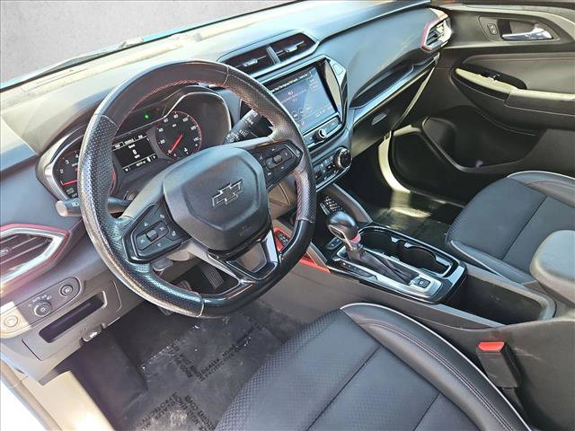 Certified 2023 Chevrolet TrailBlazer RS w/ Sun and Liftgate Package FWD image 13