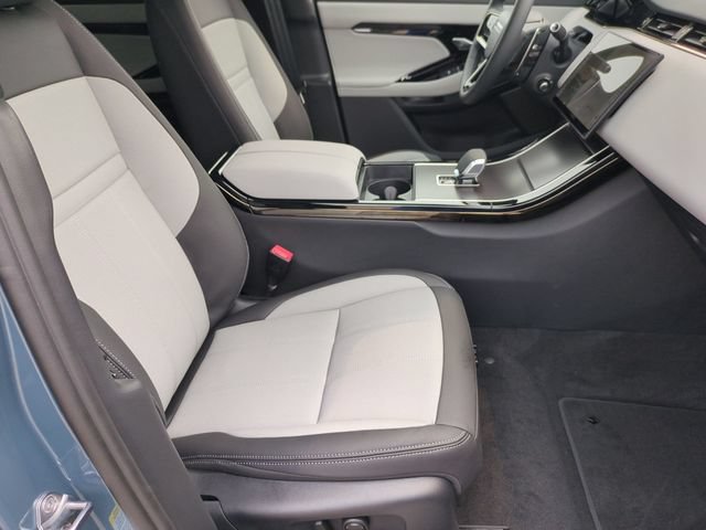 New 2026 Land Rover Range Rover Evoque Hoxton AWD/4WD image 18