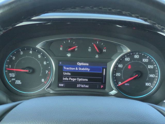 Used 2023 Chevrolet Traverse RS AWD/4WD image 27