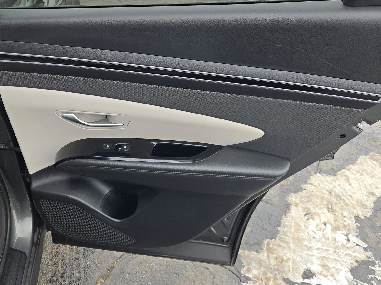 Used 2024 Hyundai Tucson Limited image 9