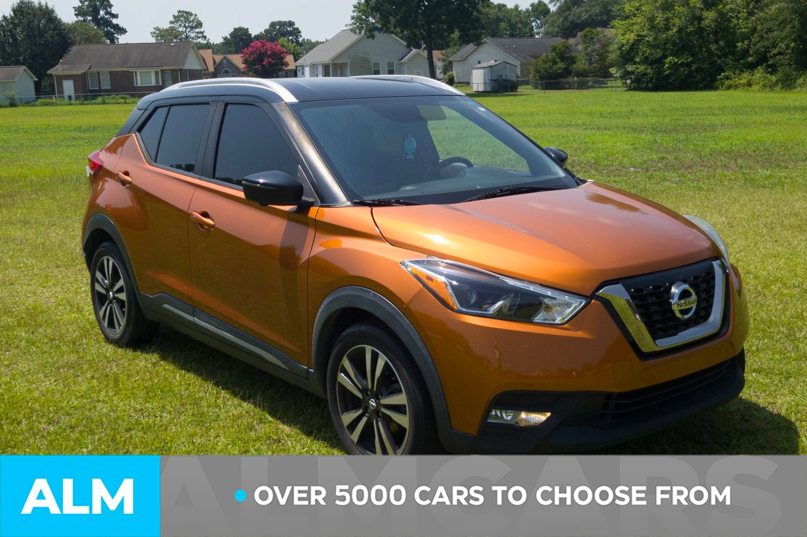 Used 2019 Nissan Kicks S FWD image 3