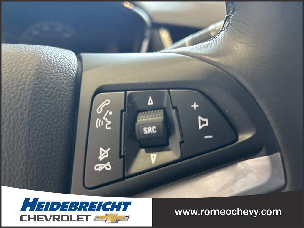 Certified 2022 Chevrolet Trax LT w/ LT Convenience Package image 20