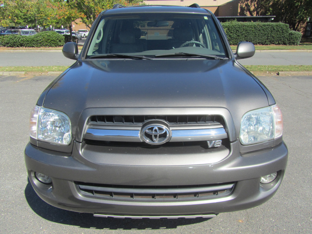 Used 2006 Toyota Sequoia SR5 image 5