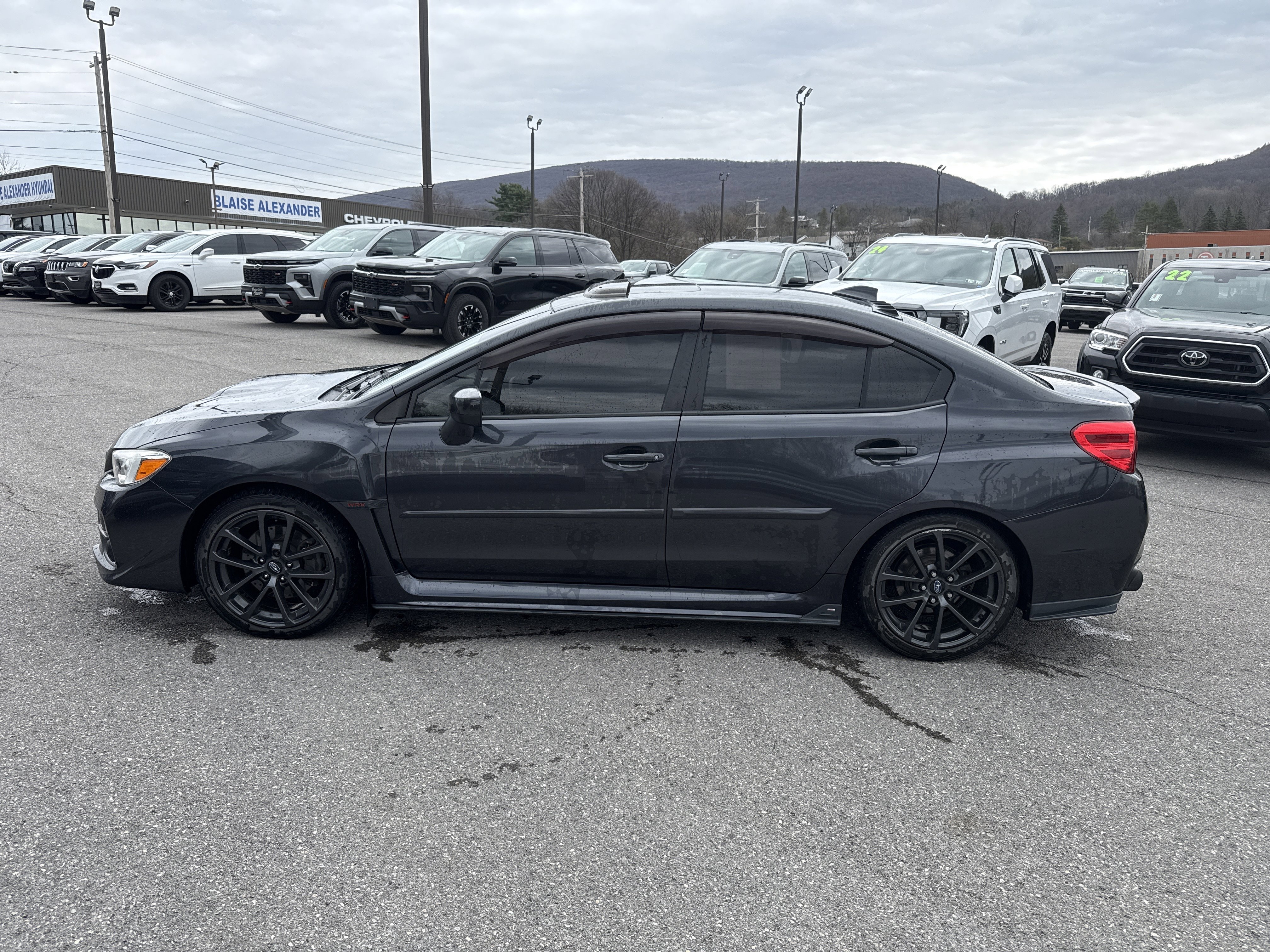 Used 2016 Subaru WRX Premium AWD/4WD image 6