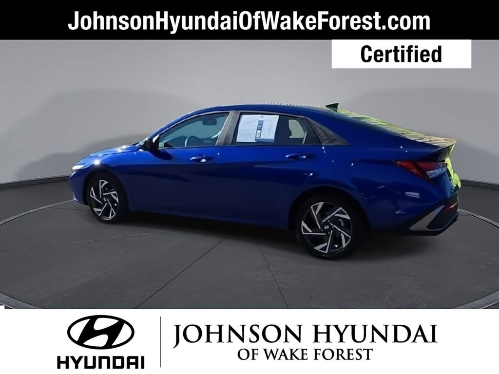 Certified 2025 Hyundai Elantra Sport w/ Cargo Package FWD image 6