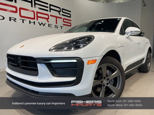 Used 2025 Porsche Macan Turbo image 1