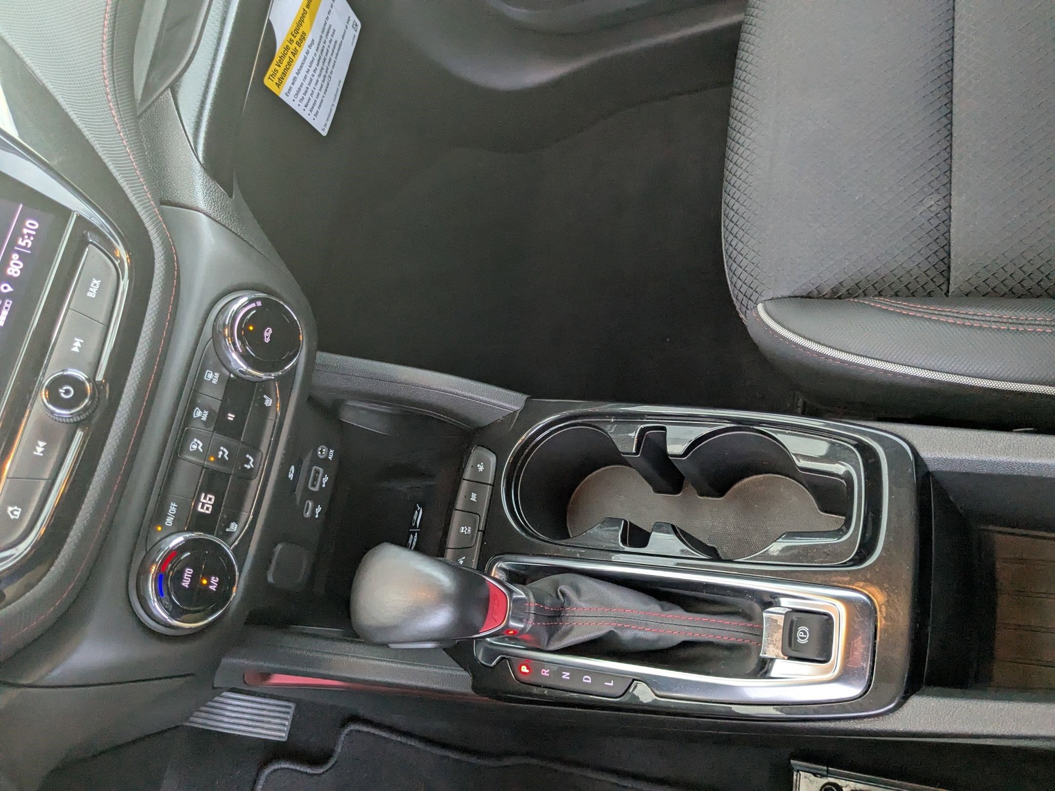 Used 2022 Chevrolet TrailBlazer RS w/ Technology Package image 16