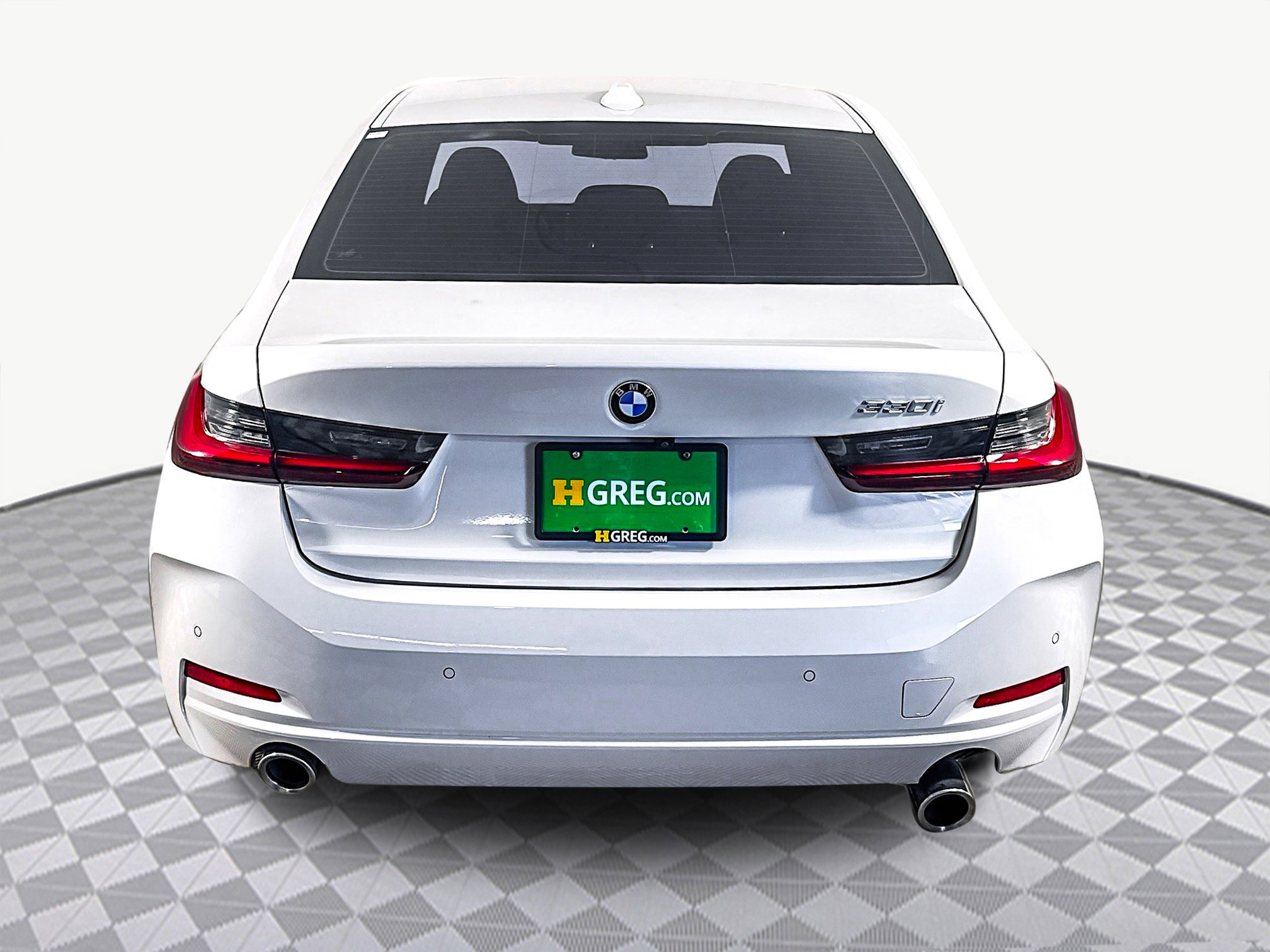 Used 2024 BMW 330i Sedan w/ Convenience Package image 8