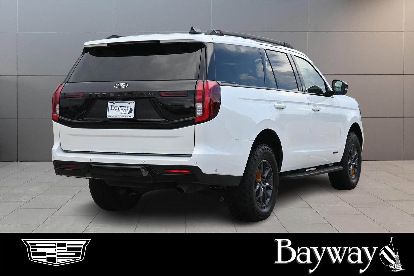Used 2025 Ford Expedition Tremor AWD/4WD image 5