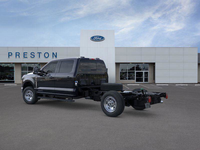 New 2025 Ford F350 XL w/ XL Chrome Package image 12
