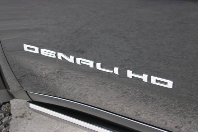 Used 2024 GMC Sierra 2500 Denali w/ Denali Reserve Package image 19